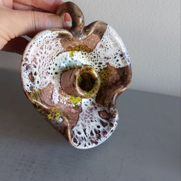 Pottery handle candle holderIn shades of brown, green and white. - Picture 7 of 10